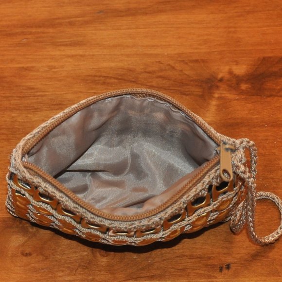 GOLD TONE UP-CYCLED POP Can TAB SMALL Metal Coin PURSE (HANDBAG) Wristlet - Picture 3 of 3